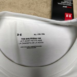 Under Armour Tops - 🎁Under armour tee Under Armour Tops - 🎁Under armour tee